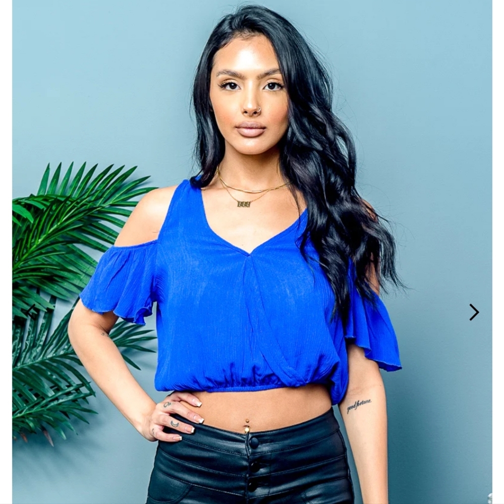 Flounce Sleeve Cold Shoulder V Neck Crop Top In Royal & Yellow